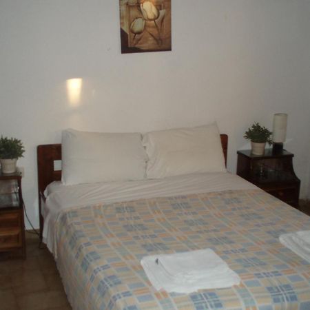 Pantazis Studios Aegina Exteriör bild