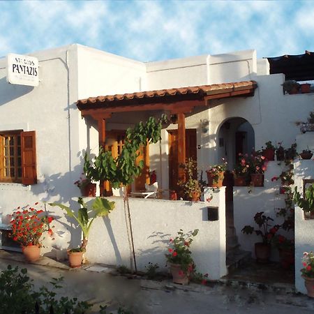 Pantazis Studios Aegina Exteriör bild